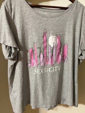 Sex and the City off the shoulder shirt